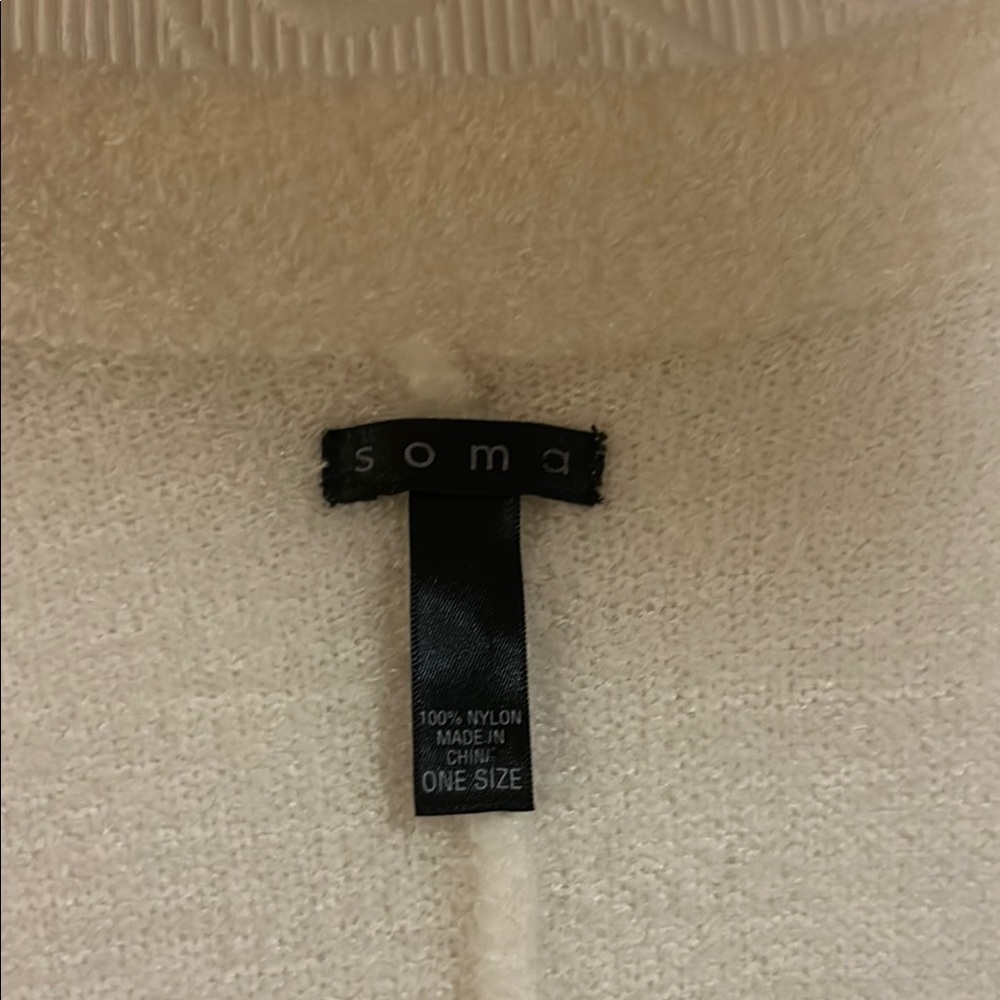 Soma Soft White Knit Wrap - Picture 7 of 8